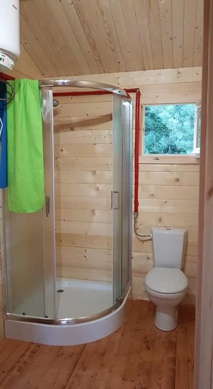 Лоджи Osada nad Szumem Józefów-13